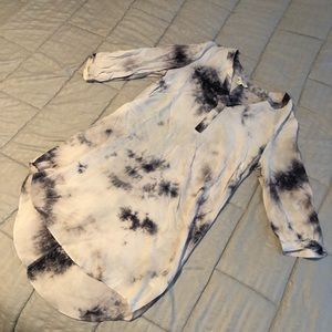 Grey Tie Dye Umgee Shirt